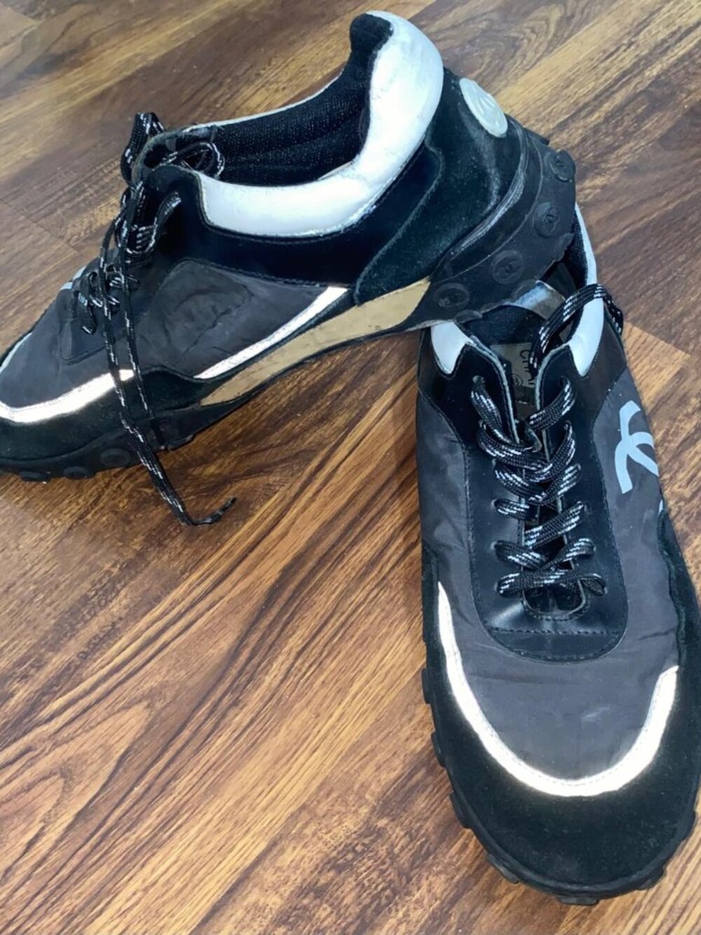 CHANEL CC Logo Black Suede Nylon Trainers Sneakers Shoes Lace Up G34086 Sz 42